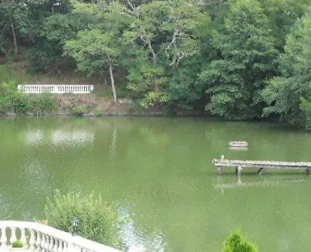Hotel Les Etangs De Guibert Neufchatel-en-Saosnois