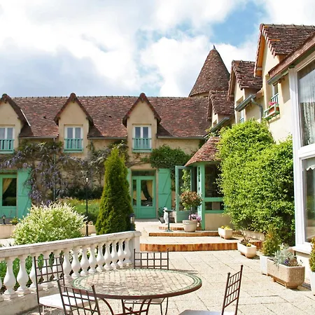 Hotel Les Etangs De Guibert 3*
