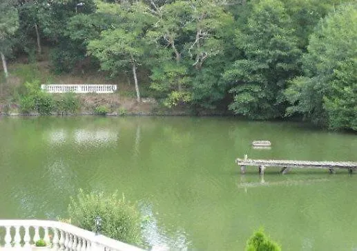 Hotel Les Etangs De Guibert Neufchâtel-en-Saosnois