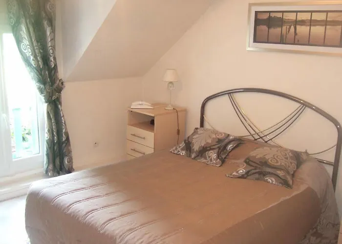 Les Etangs De Guibert 3* Neufchâtel-en-Saosnois